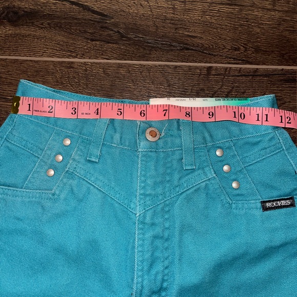 Vintage Rockies Shorts - Picture 5 of 7